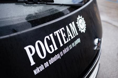 Sprejem kolesarjev na Zmagovalni turi za dober namen v Domžalah, foto: Jure Gubanc/Občina Domžale